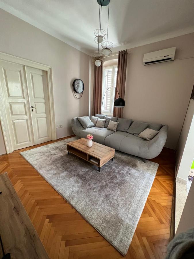 Apartman Sandra Pula Ngoại thất bức ảnh